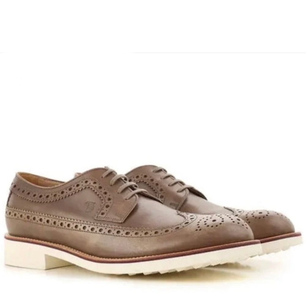 TOD’S Longwing Rubber Sole Brogues - Purposely Distressed